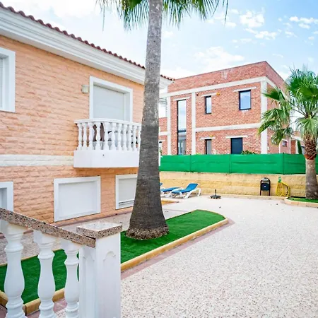 1 Apartament *